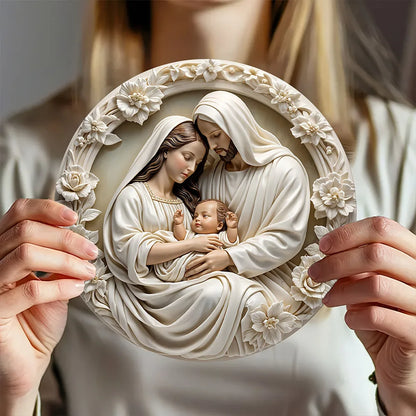 Classic Wooden Nativity Scene Ornament: The Holy Family of Mary, Jesus, and Joseph, Wall Hanging, ﻿