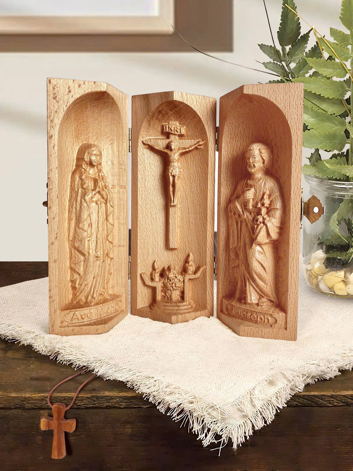 Catholic Triptych of the Crucifixion of Jesus Christ | Virgin Mary | Saint Joseph – Christian Religious Artwork | Sacred Home Décor | Faithful Christian Gift